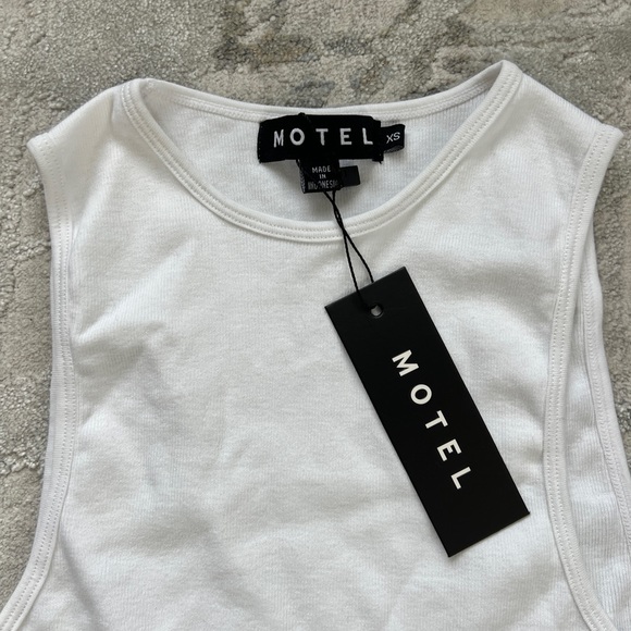 Motel Rocks Clias Crop Tank - White - Picture 2 of 3